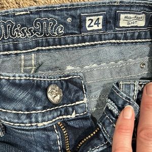 Miss me jeans daughter doesn’t wear more available